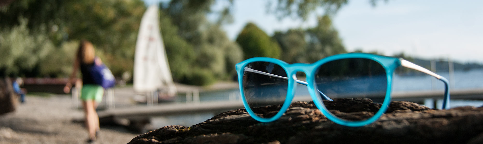 Sunglasses on a sailboat — Tokgöz Optik